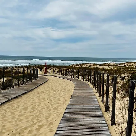 With Garden, Beaches Within Walking Distance Lège-Cap-Ferret